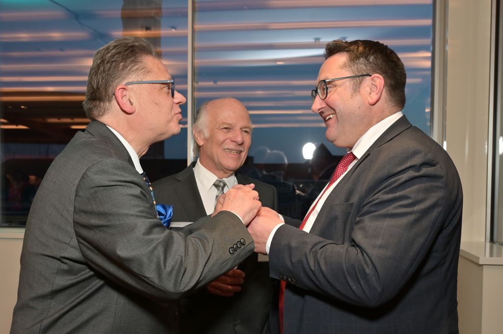 Impressionen des Abendessens mit Konsularischen Korps.