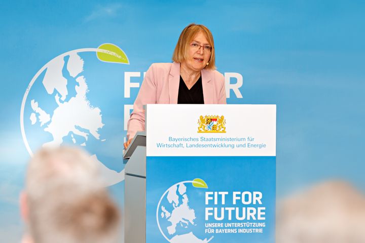 FIT FOR FUTURE - Unsere Unterstützung für Bayerns Industrie