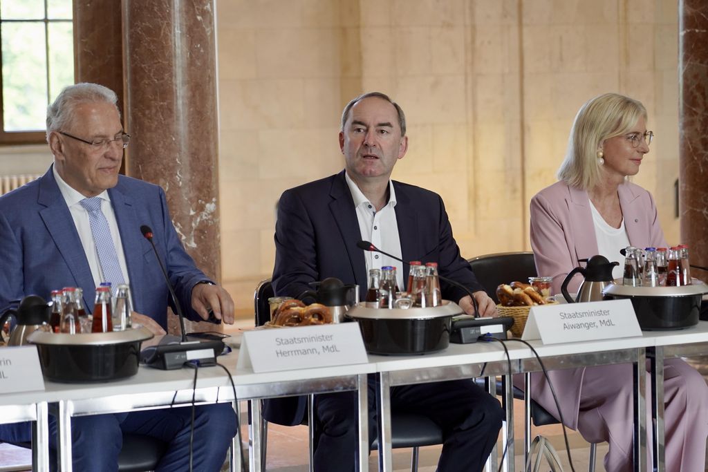 Impressionen des Bayerischen Rüstungsgipfel.