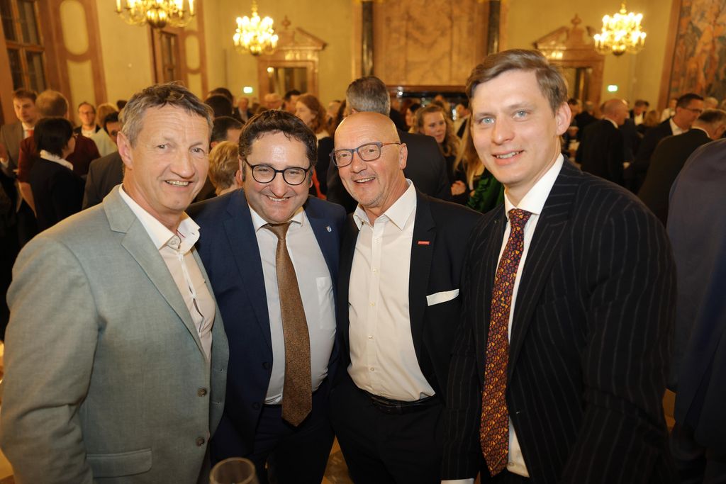 stmwi_25-03-12_079 Tobias Gotthardt (Staatssekretär im Bayerischen Wirtschaftsministeium) lädt am 12.03.2025 anlässlich der Internationalen Handwerksmesse zum Empfang in den Kaisersaal der Residenz München ein.