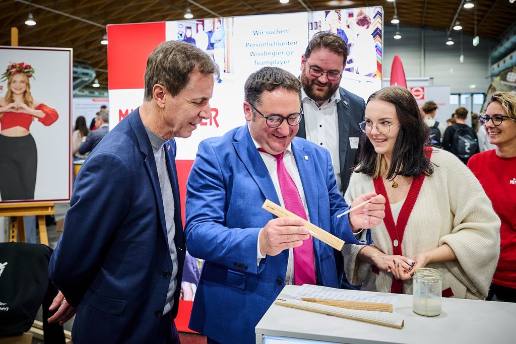 Impressionen der Veranstaltung „Berufliche Bildung – Zukunft für Alle!“ in Straubing.
