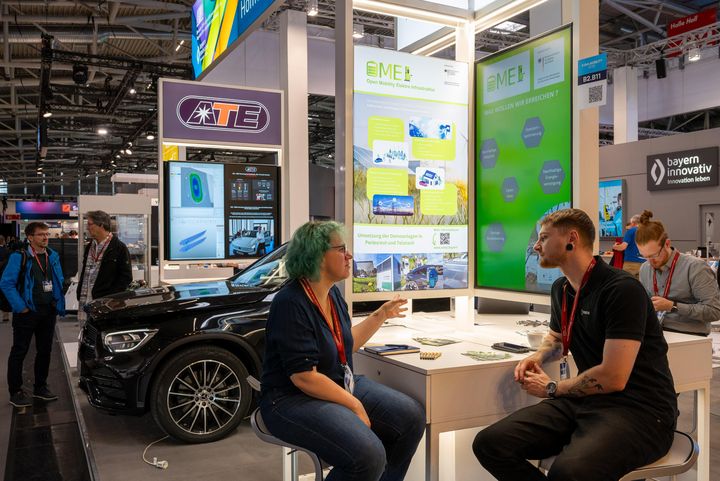 Impressionen des IAA Rundgangs mit Bayerns Wirtschaftsminister Hubert Aiwanger.