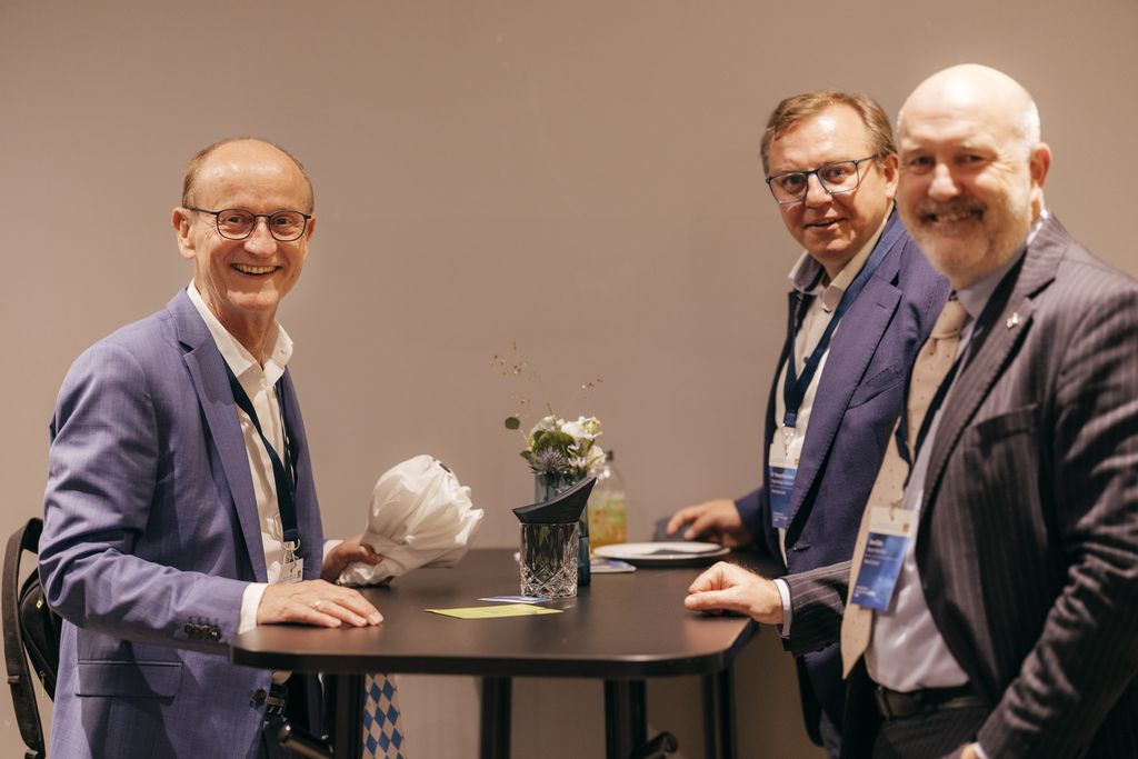 Impressionen vom Bayerischen Halbleiter-Kongress 2024. 