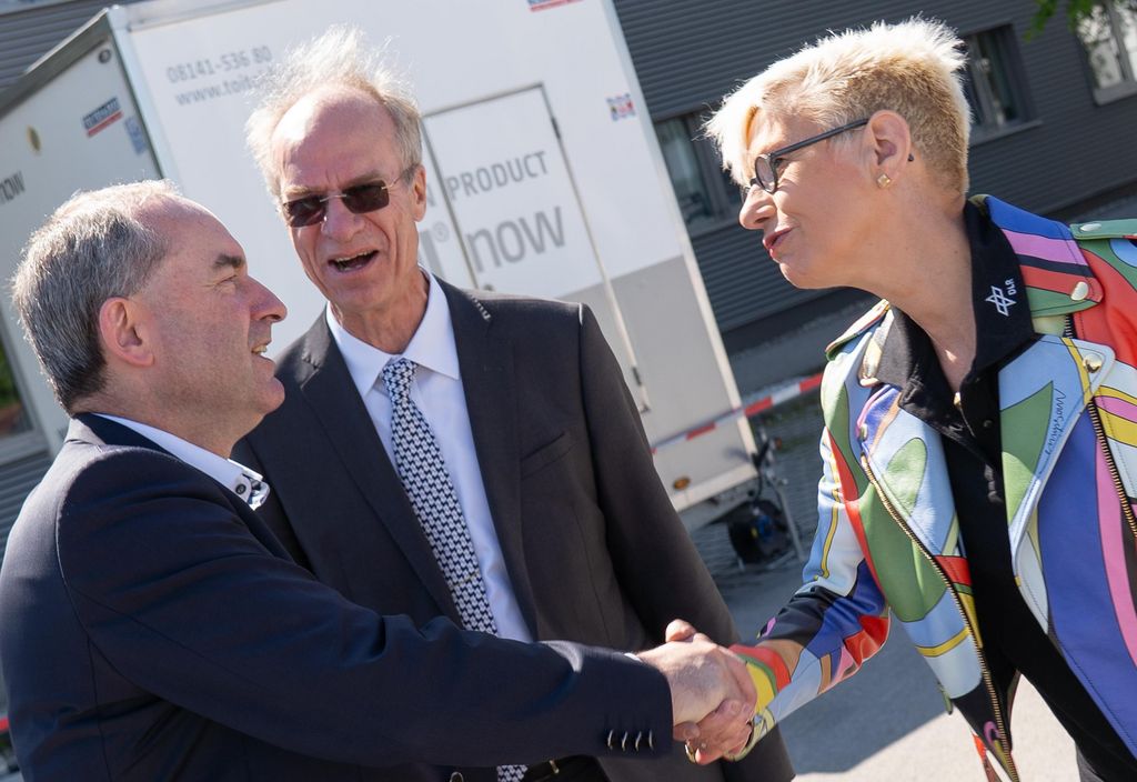 Impressionen der Grundsteinlegung des Neubaus des Galileo Kompetenzzentrum.