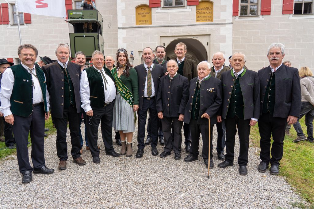11. Internationalen Jagd- und Schützentage Schloss Grünau