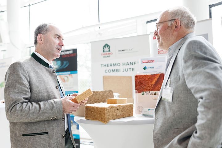 Impressionen des Forums "Zukunft.Bioökonomie.Bayern.Begreifbar" in Straubing.