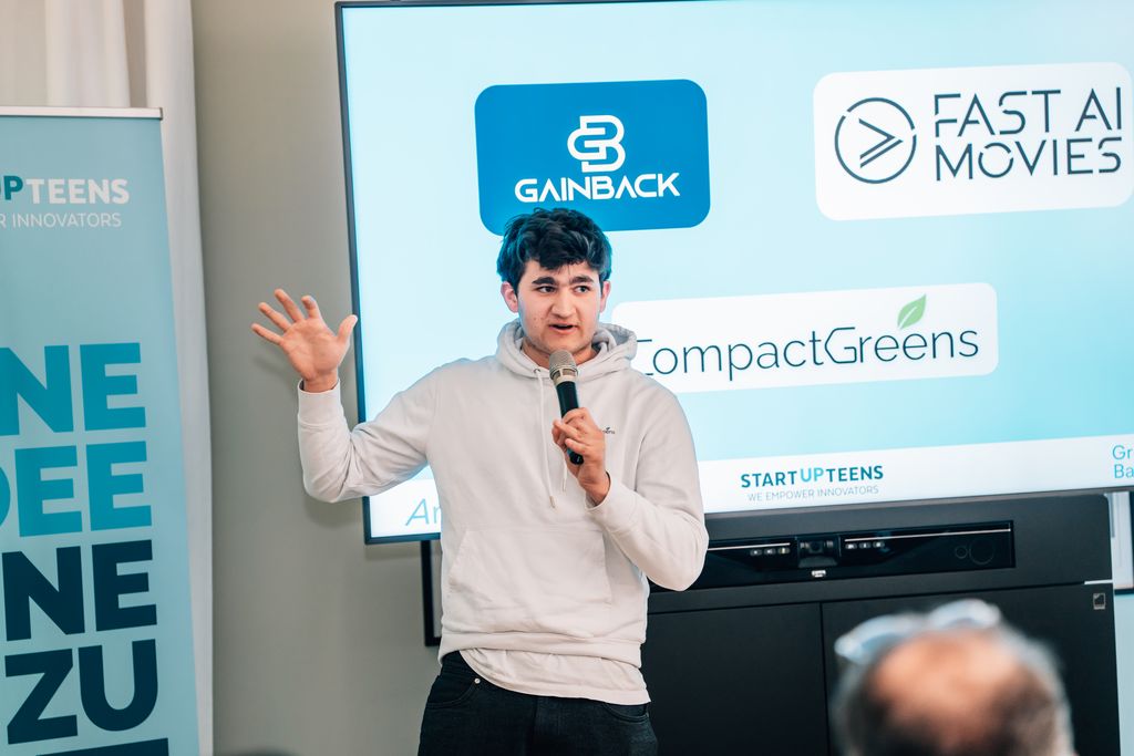 Impressionen der Startup Teens Bayern Challenge 2025.