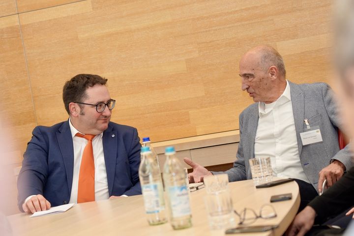 Impressionen des Netzwerktreffens der Kommunikations- und Digitalagenturen Bayerns mit dem Bayerischen Wirtschaftsministerium.
