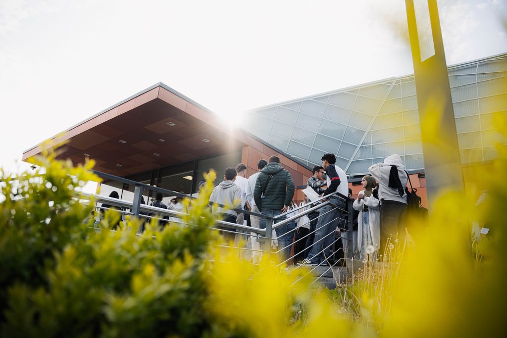 Impressionen der Schülerveranstaltungsreihe „Berufliche Bildung - Zukunft für alle“ in Hof.