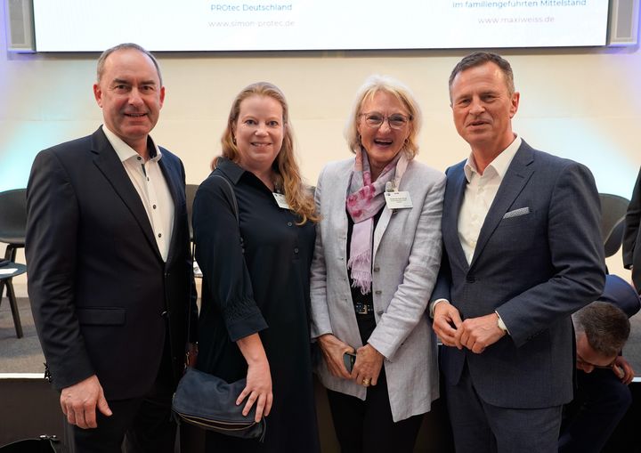 Impressionen des Bayerischen Nachfolgetages 2025 der Bayerischen Industrie- und Handelskammern in Bayern.
