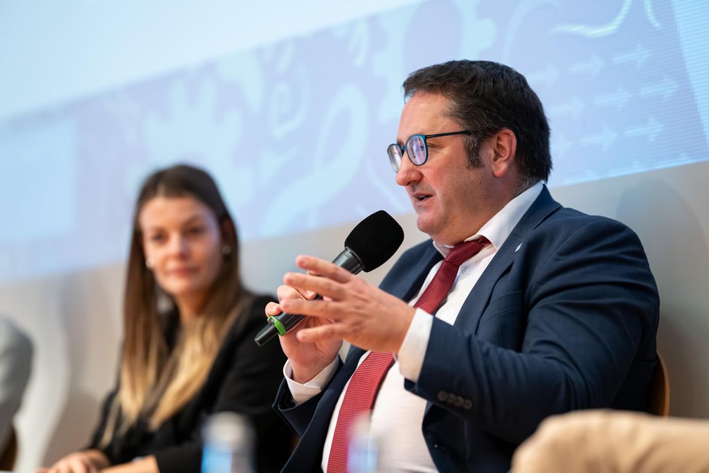 Impressionen des Jugendwirtschaftsgipfels 2025.