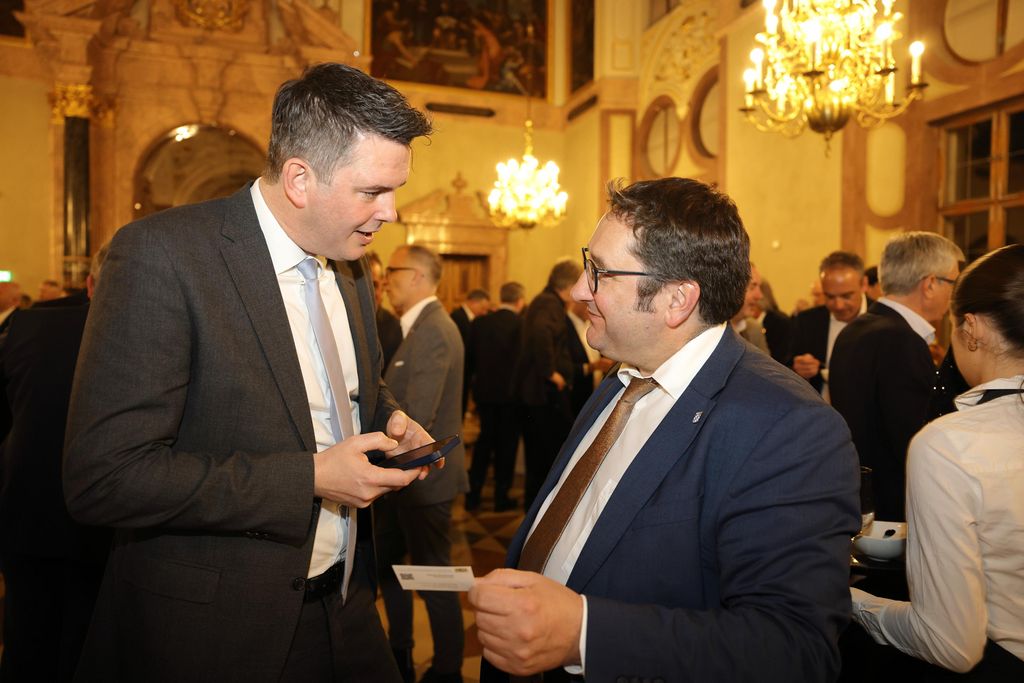 stmwi_25-03-12_085 Tobias Gotthardt (Staatssekretär im Bayerischen Wirtschaftsministeium) lädt am 12.03.2025 anlässlich der Internationalen Handwerksmesse zum Empfang in den Kaisersaal der Residenz München ein.