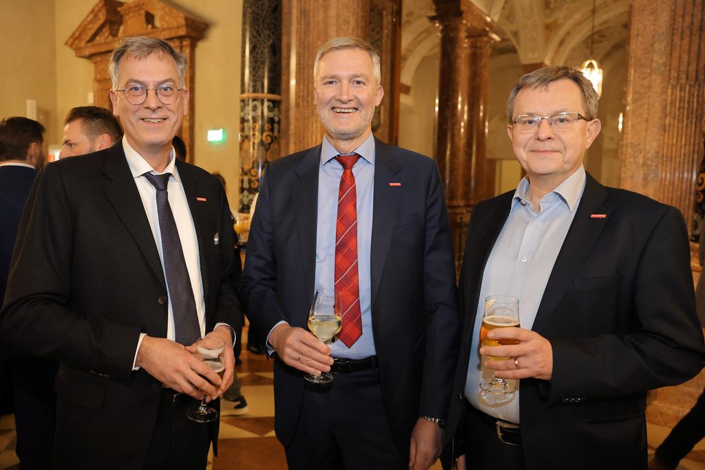 stmwi_25-03-12_027 Tobias Gotthardt (Staatssekretär im Bayerischen Wirtschaftsministeium) lädt am 12.03.2025 anlässlich der Internationalen Handwerksmesse zum Empfang in den Kaisersaal der Residenz München ein.