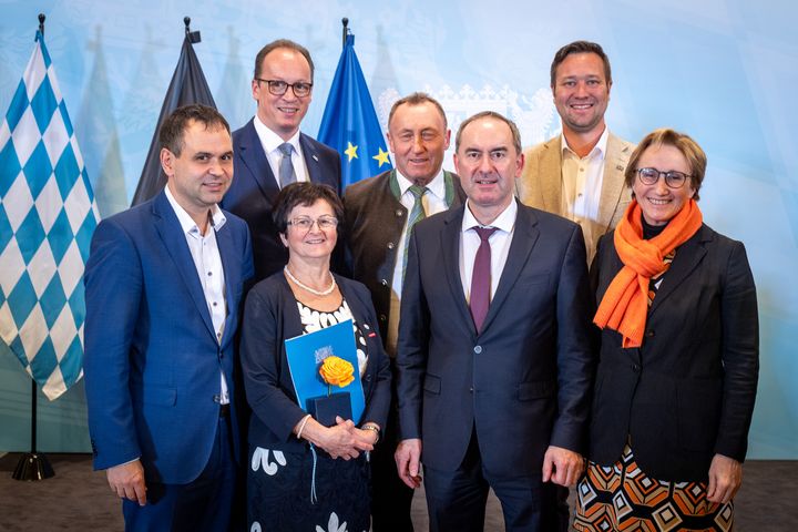 Impressionen der Verleihung der Staatsmedaille für besondere Verdienste um die Bayerische Wirtschaft.