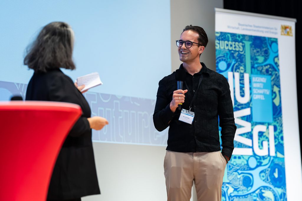 Impressionen des Jugendwirtschaftsgipfels 2025.