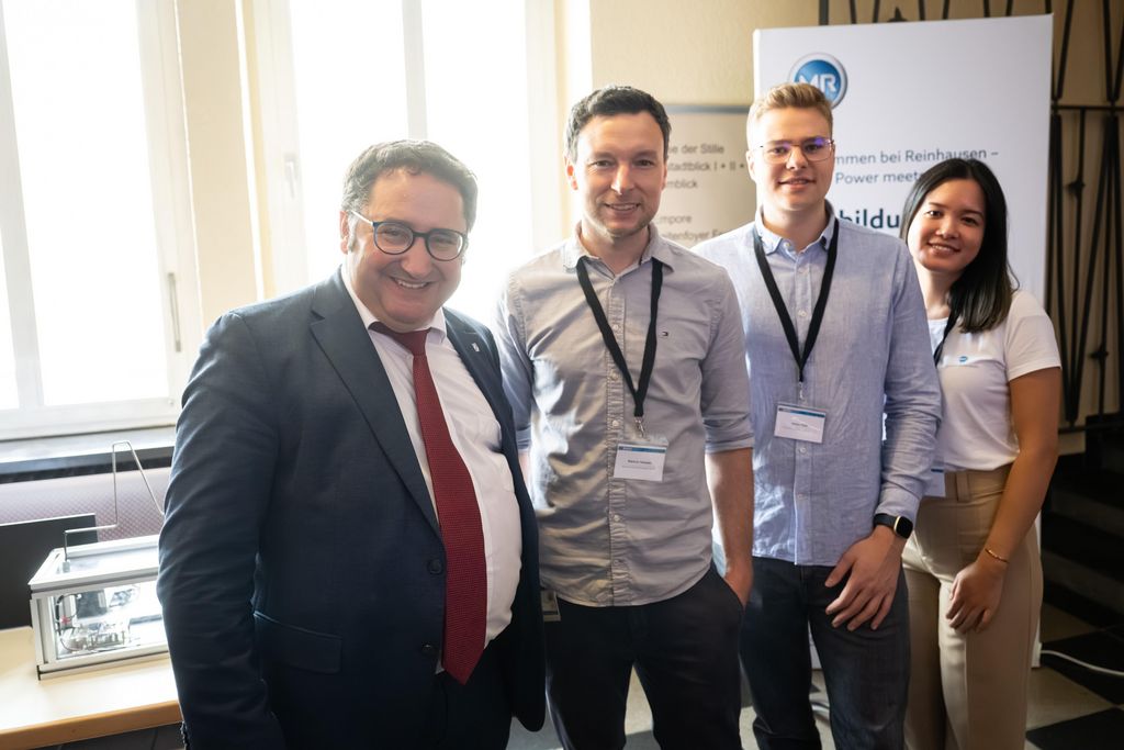 Impressionen des Jugendwirtschaftsgipfels 2025.