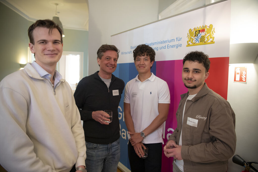 Impressionen der Startup Teens Bayern Challenge 2026.