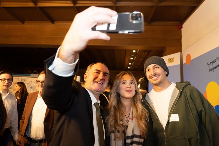 Impressionen des Bayerischen Jugendpolitiktages. 