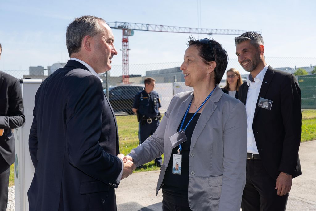 Impressionen der Grundsteinlegung des Neubaus des Galileo Kompetenzzentrum.