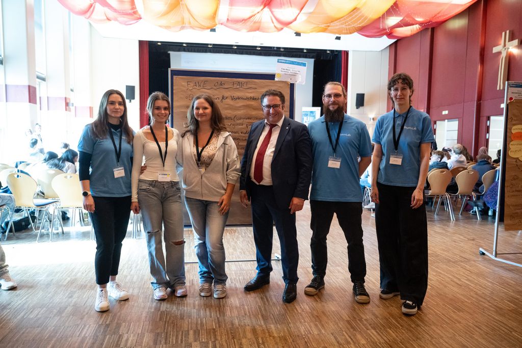 Impressionen des Jugendwirtschaftsgipfels 2025.