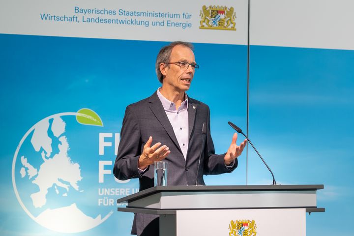 FIT FOR FUTURE - Unsere Unterstützung für Bayerns Industrie