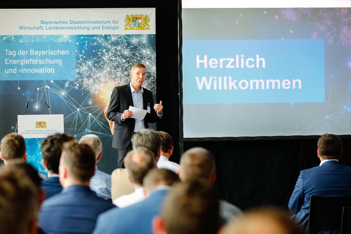 Impressionen vom Tag der Bayerischen Energieforschung und -innovation.