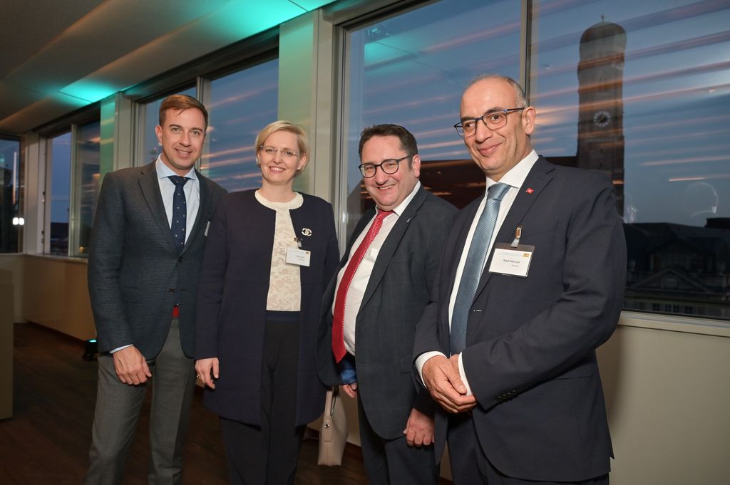 Impressionen des Abendessens mit Konsularischen Korps.