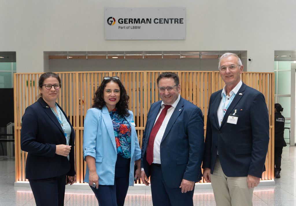 Bayerns Wirtschaftsstaatssekretär Tobias Gotthardt reiste vom 21. bis 28. März 2026 mit einer Wirtschaftsdelegation nach Mexiko.