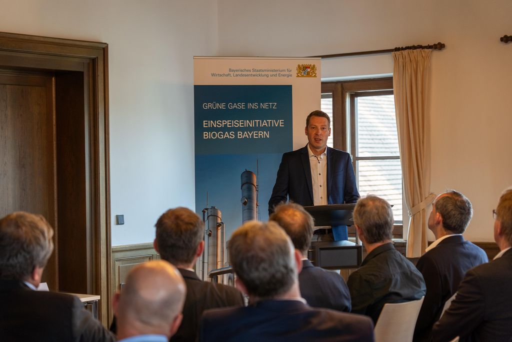 Impressionen der Unterzeichnung der Gaseinspeiseinitiative Biogas Bayern.