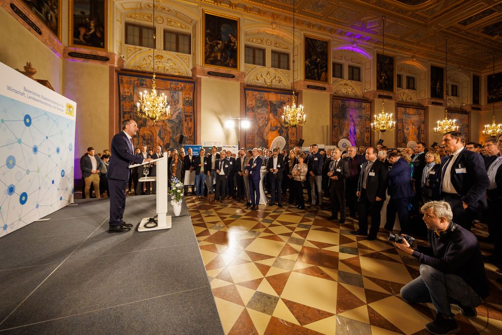 Cluster-Empfang für die Cluster-Offensive Bayern 