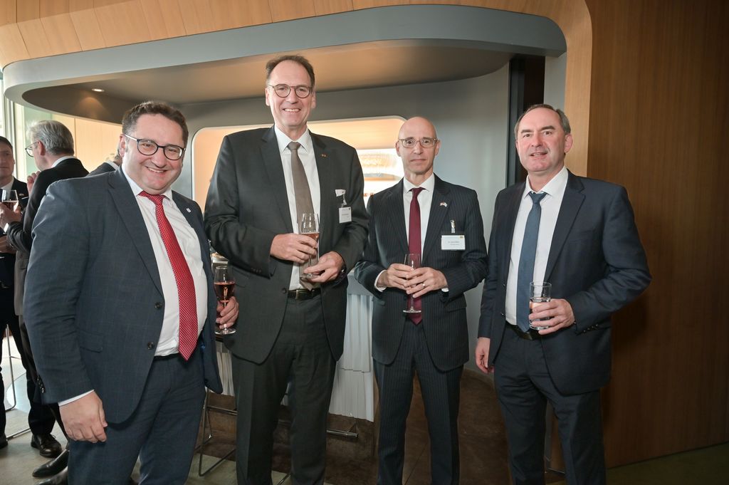 Impressionen des Abendessens mit Konsularischen Korps.