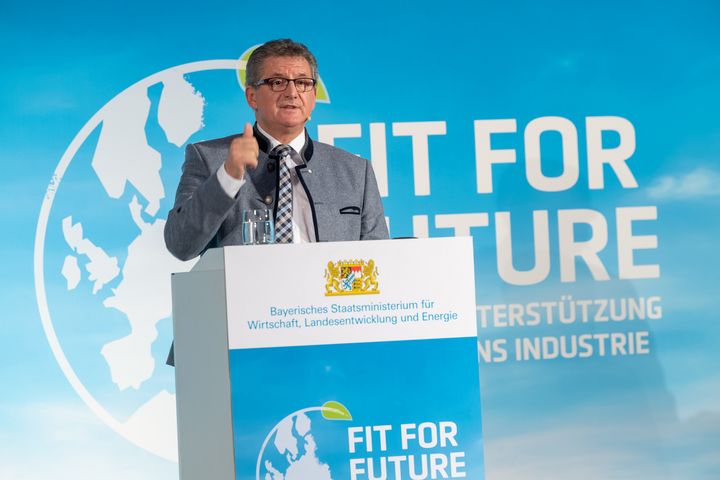 FIT FOR FUTURE - Unsere Unterstützung für Bayerns Industrie 