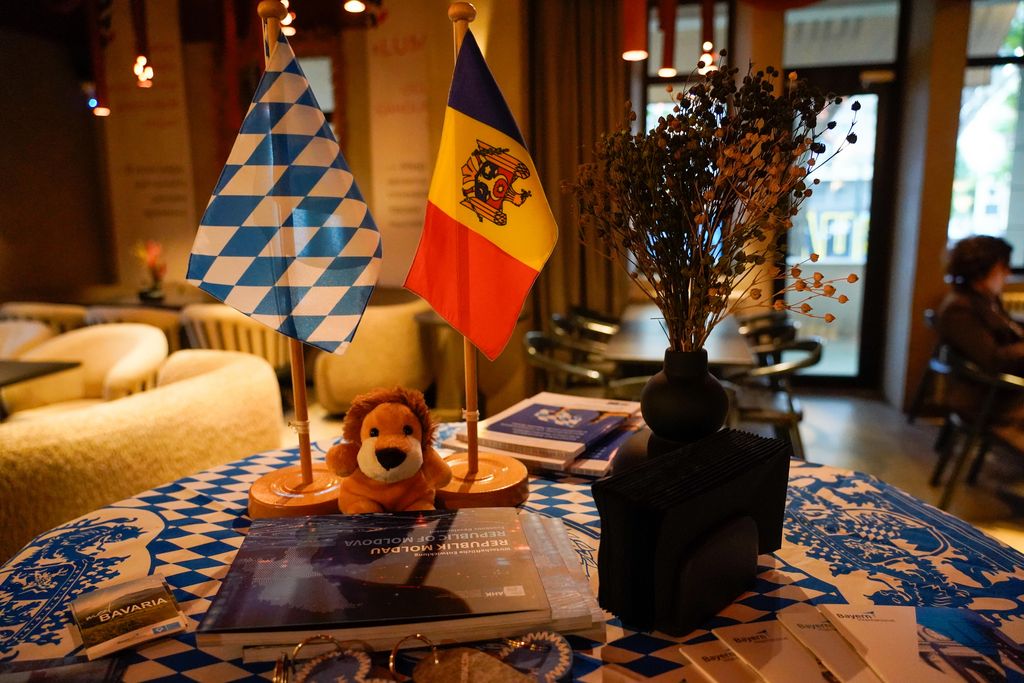 Impressionen der Delegationsreise unter Leitung von Staatssekretär Tobias Gotthardt nach Rumänien und in die Republik Moldau.