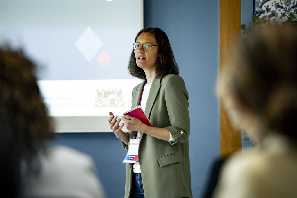 Das Bayerische Wirtschaftsministerium feiert das 10-jährige Jubiläum seiner Gründerinitiative Gründerland Bayern.