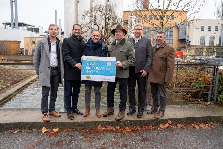 Das Leuchtturmprojekt zur Flussthermie der Stadtwerke Rosenheim ist neuer Gestalter im Team Energiewende Bayern.