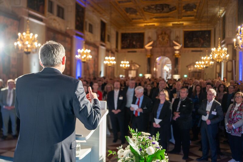 Impressionen des Abends der Außenwirtschaft 2026 in der Residenz München.