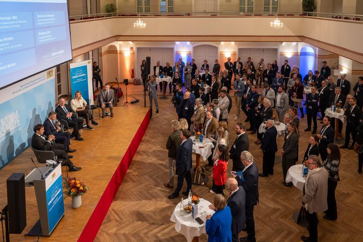 Impressionen des Staatsempfanges „Zukunft Einzelhandel – Zwischen Tradition und Innovation“ in Landshut.