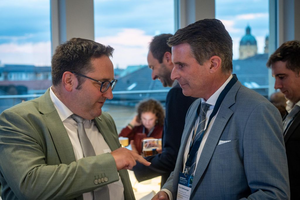 Impressionen des Rundgangs des ARA-Kongress (Automotive Regions Alliance) im Rahmen der IAA Mobility 2025.