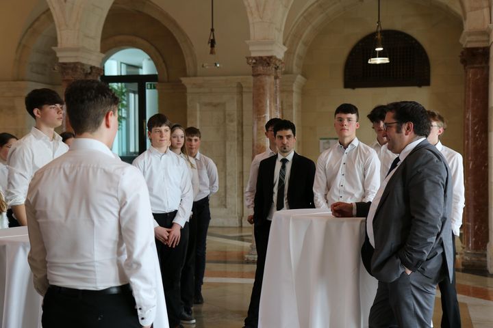 Impressionen vom Lernort Staatsregierung.