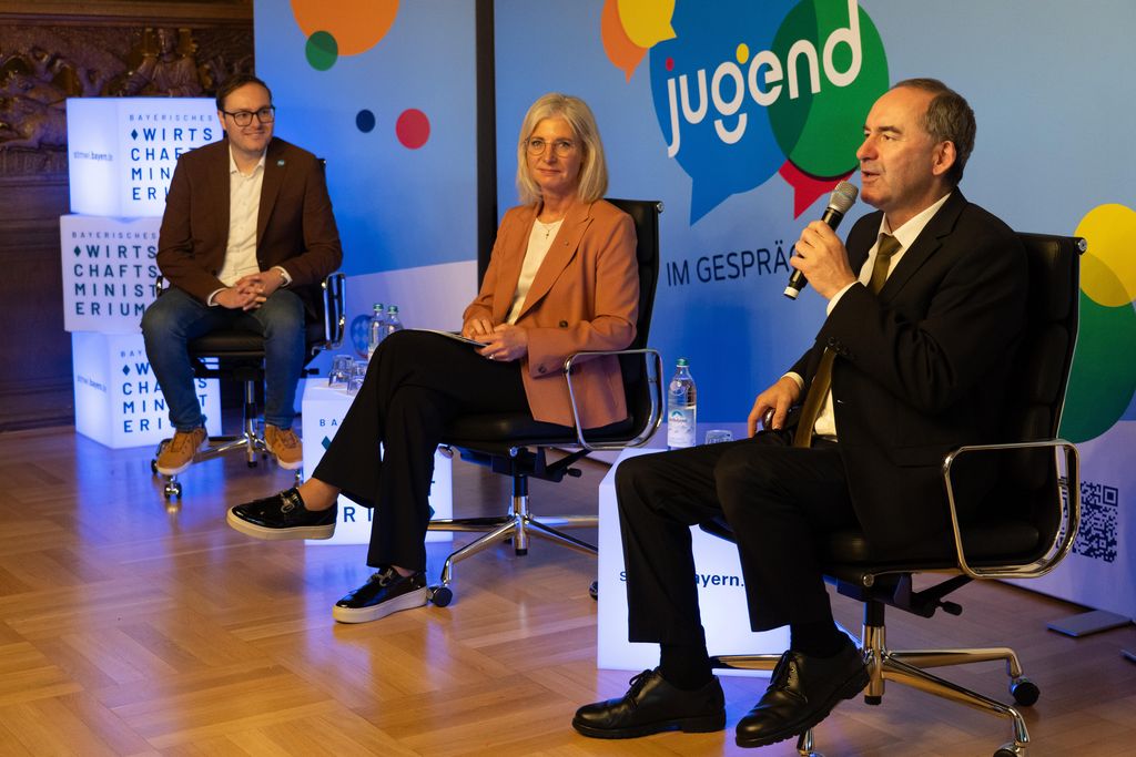 Impressionen des Bayerischen Jugendpolitiktages. 