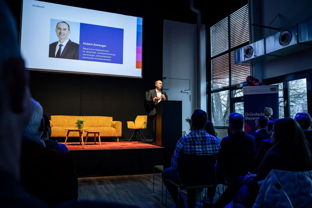 Impressionen der Jubiläumsfeier "10 Jahre Digitale Gründerzentren" 