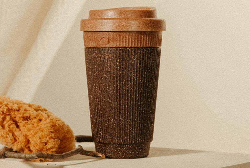 Kaffeebecher aus Kaffeesatz