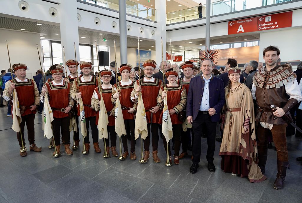 Impressionen der Eröffnung der Messe „f.re.e 2025“ in München.