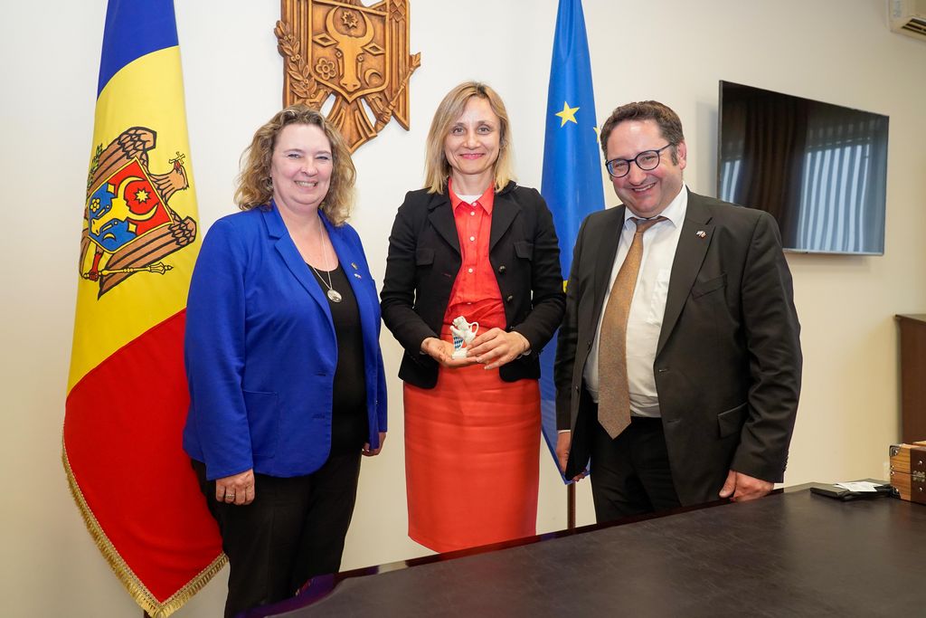 Impressionen der Delegationsreise unter Leitung von Staatssekretär Tobias Gotthardt nach Rumänien und in die Republik Moldau.