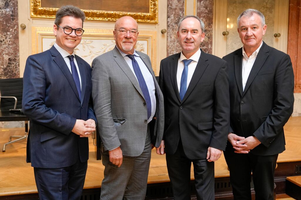 Impressionen der Delegationsreise nach Österreich mit Bayerns Wirtschaftsminister Hubert Aiwanger. 