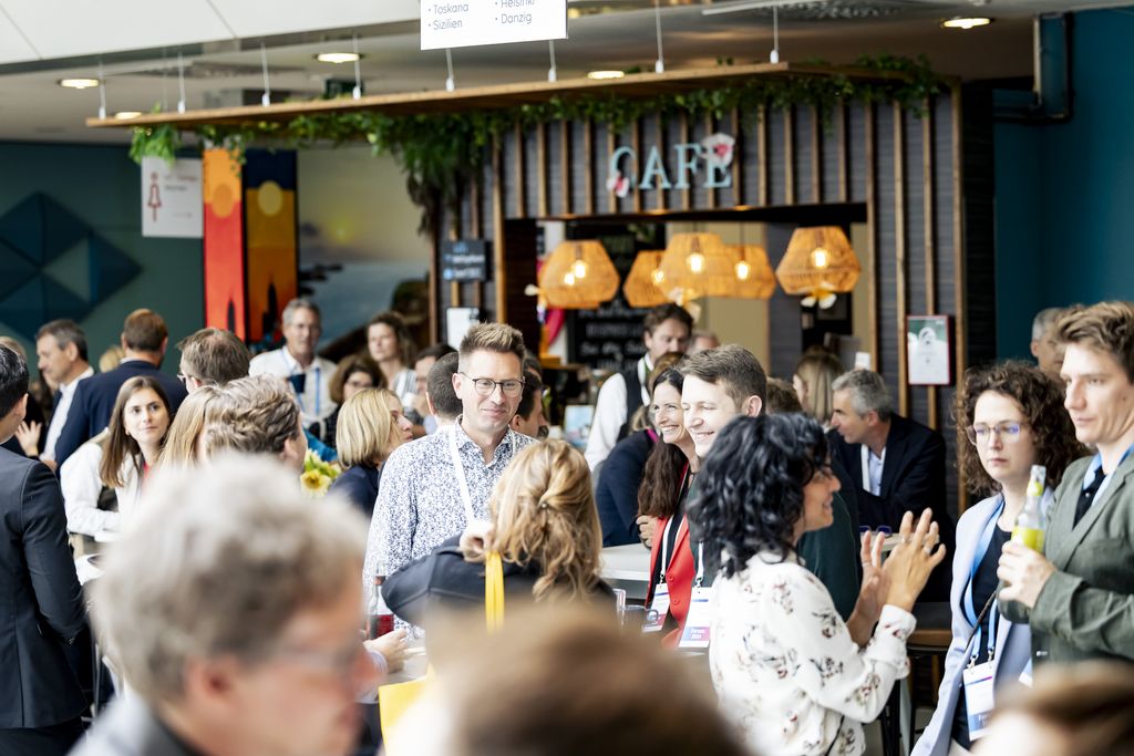 Das Bayerische Wirtschaftsministerium feiert das 10-jährige Jubiläum seiner Gründerinitiative Gründerland Bayern.