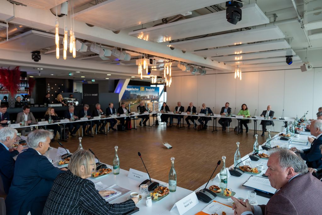 Impressionen des Bayerischen Baugipfels.