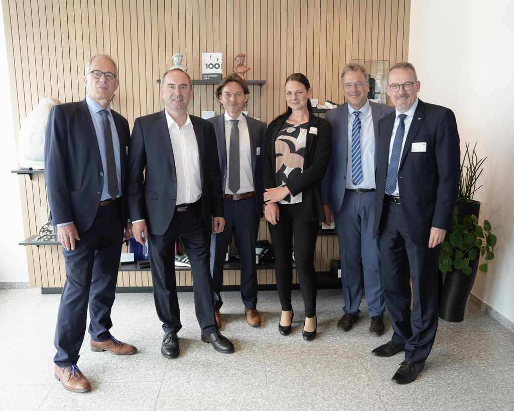 Impressionen der Jubiläumsfeier „25 Jahre neue Materialien“.