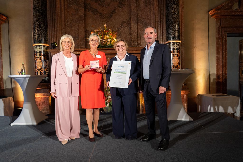 Impressionen der Preisverleihung Erfolgreich.Familienfreundlich.