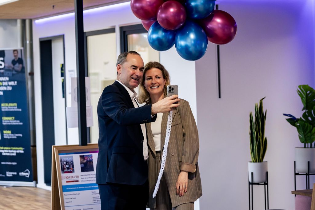 Impressionen der Jubiläumsfeier "10 Jahre Digitale Gründerzentren" 